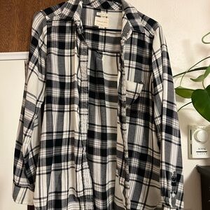 AE Black and White Plaid Shirt